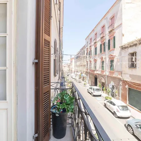 Vintage Cavour Apartman